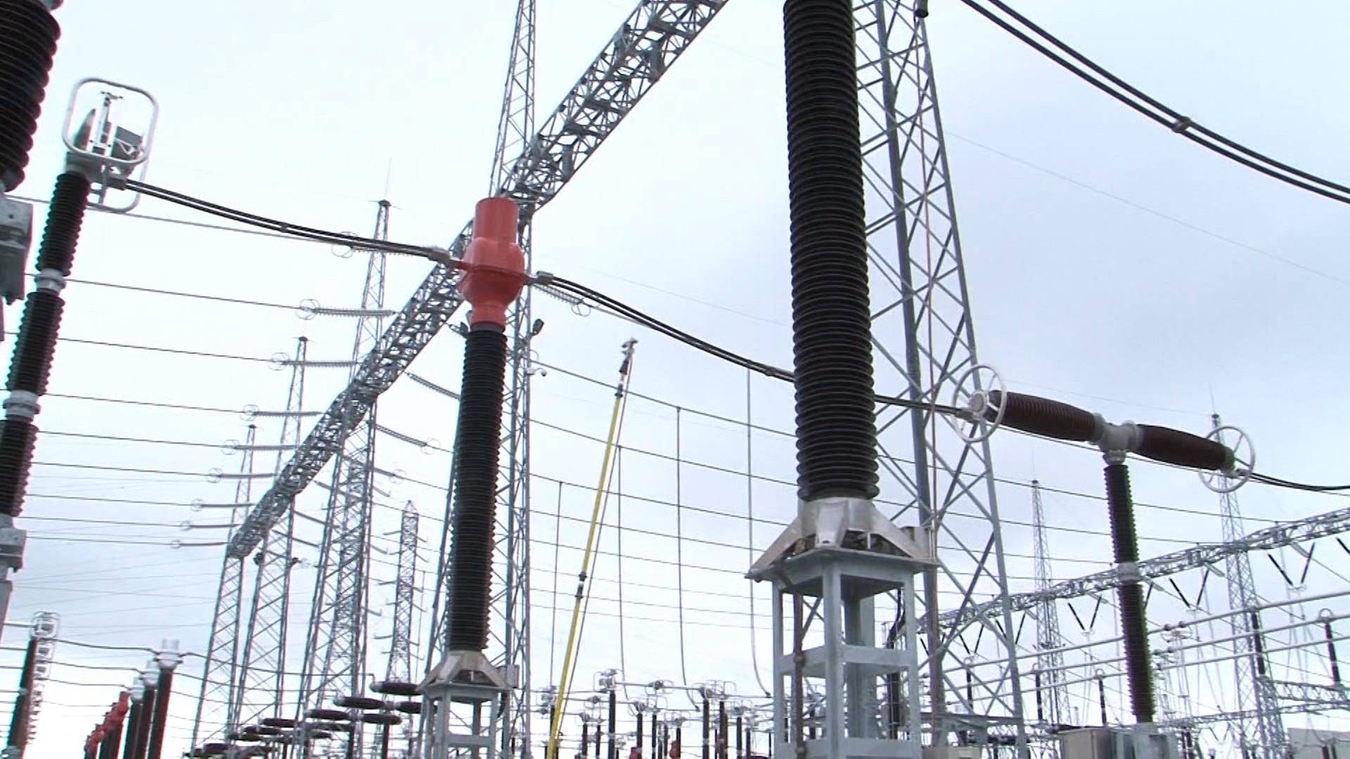 ANRE a aprobat decontarea a 6 miliarde lei, către furnizorii de energie care aplică schemele de plafonare şi compensare