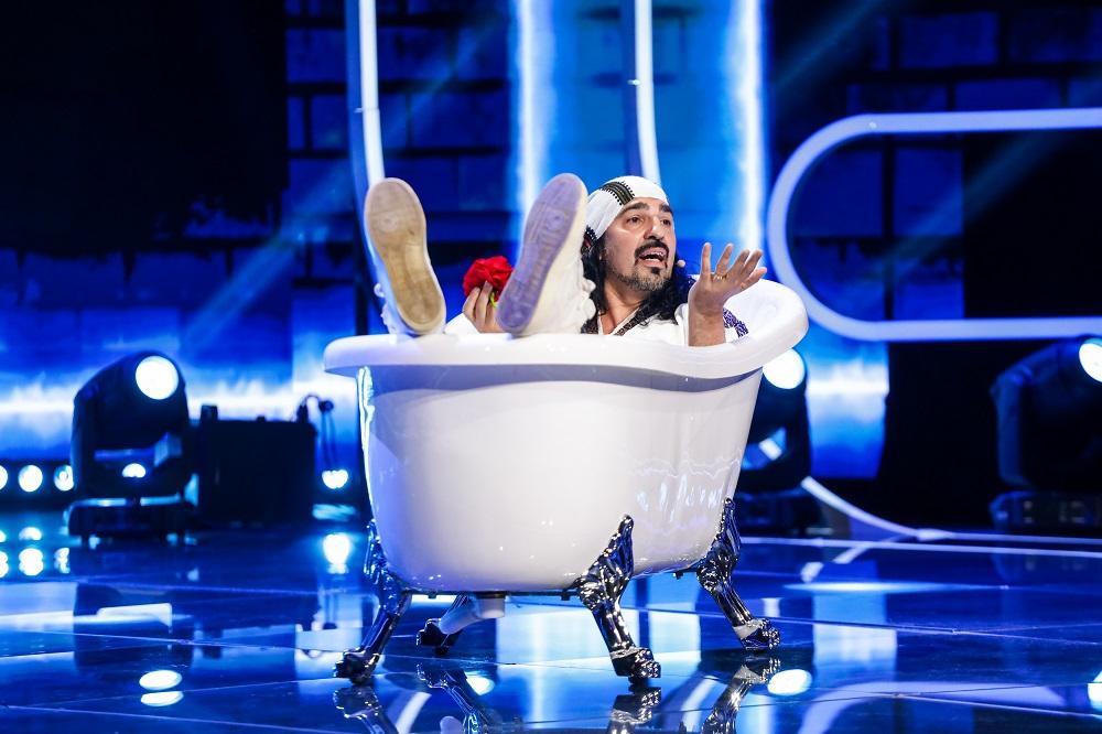 Flavius Buzilă s-a calificat direct în finala sezonului 13 iUmor