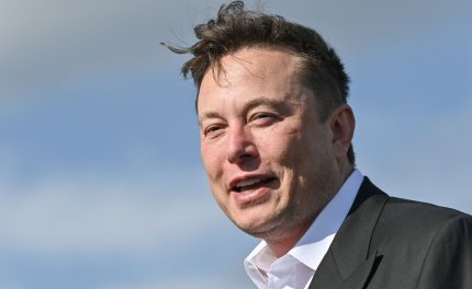 Elon Musk, CEO-ul Tesla, SpaceX și Twitter