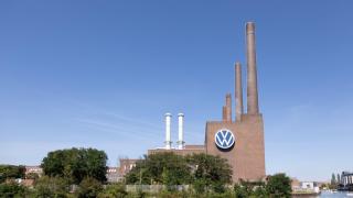 Problemele cu lanțul de aprovizionare vor deveni norma, avertizează șeful Volkswagen. Constructorul are 150.000 mașini neterminate din cauza crizei semiconductorilor