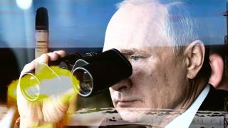 Trei moduri în care Putin poate folosi arme nucleare tactice. Un scenariu: atac nuclear de test pe Insula Șerpilor