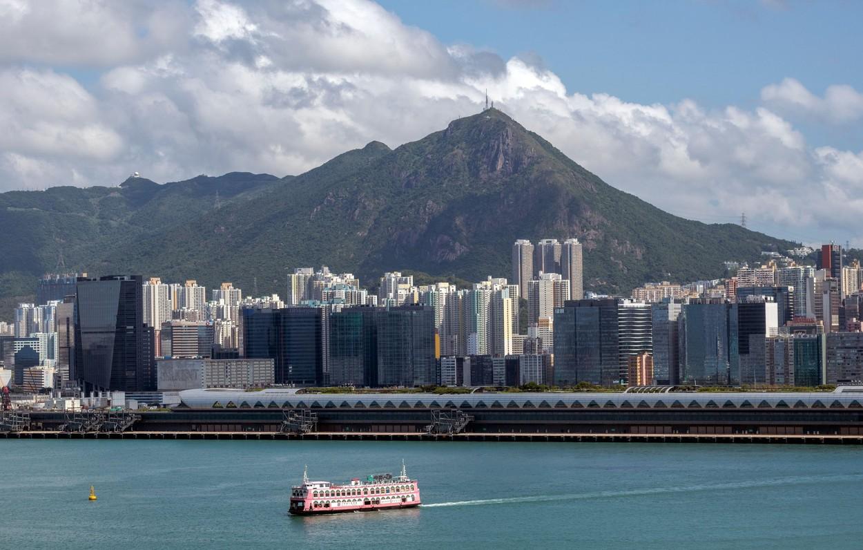 Hong Kong va oferi 500.000 de bilete de avion gratis turiştilor