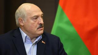 Lukaşenko a rezolvat din pix problema inflaţiei: A interzis creşterea preţurilor în Belarus