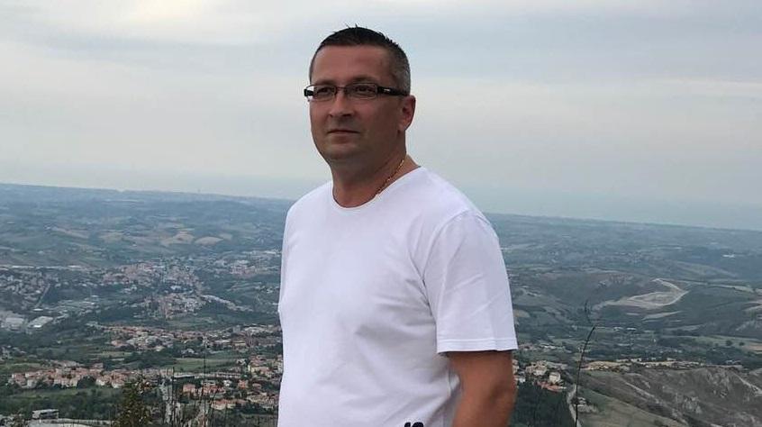 "A sărit pe mine cu pumnii dându-mă jos din picioare". Scandal în PSD: un fost deputat de Vrancea susţine că a fost bătut de colegul de partid