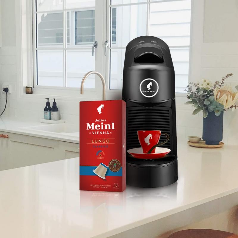 (P) Aroma vieneză a cafelei Julius Meinl poate fi savurată acum în capsule 100% compostabile domestic, compatibile Nespresso®* (P) Aroma vieneză a cafelei Julius Meinl poate fi savurată acum în capsule 100% compostabile domestic, compatibile Nespresso®*