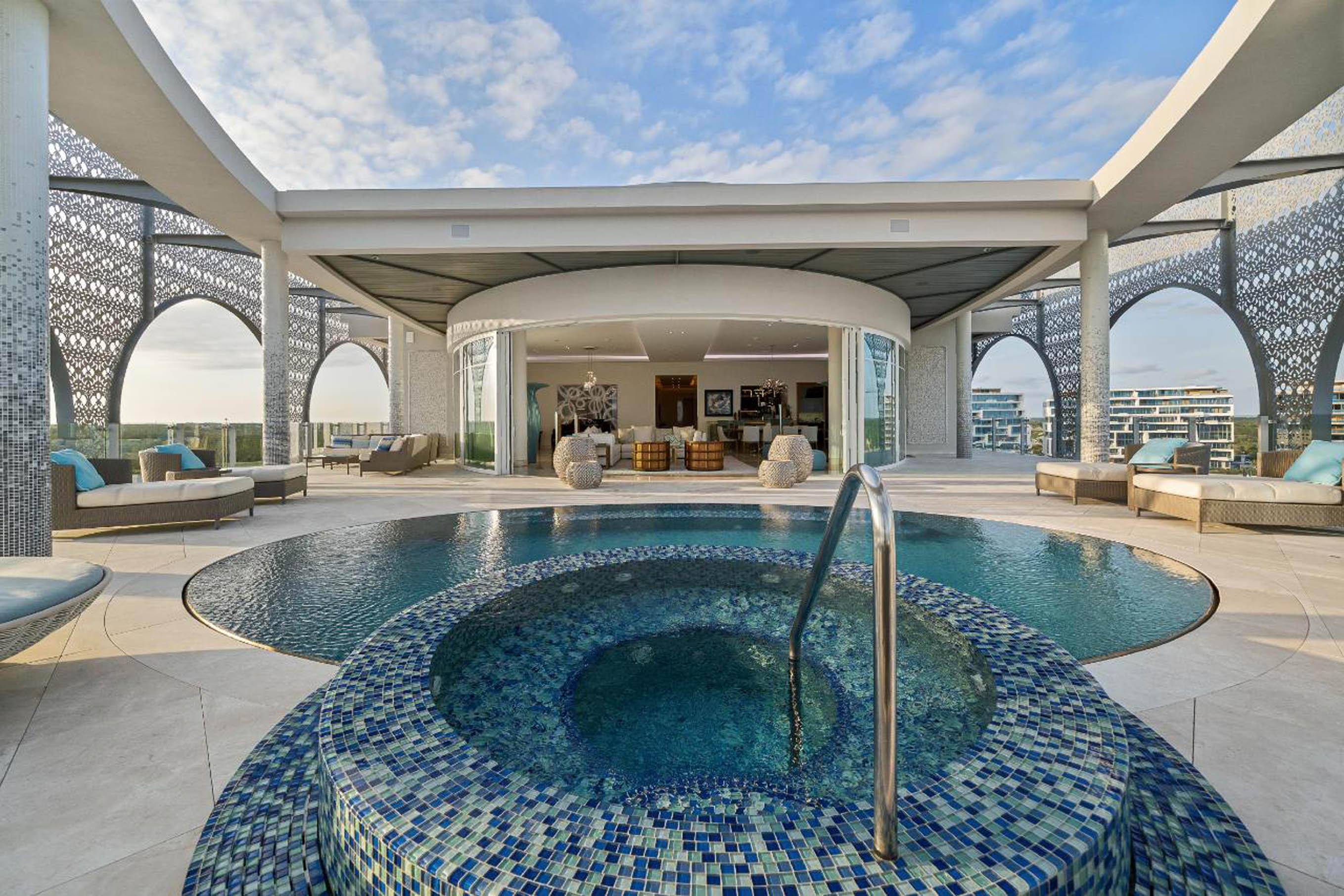 penthouse deținut de Sam Bankman-Fried în Bahamas