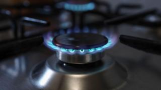 Comisia Europeană a propus plafonarea preţului gazelor naturale la 275 de euro pentru un Megawatt oră