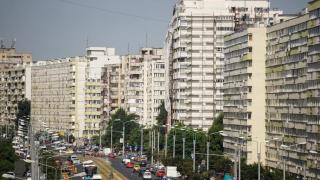 Singurele zone din Bucureşti unde preţurile apartamentelor vechi cu trei camere au îngheţat