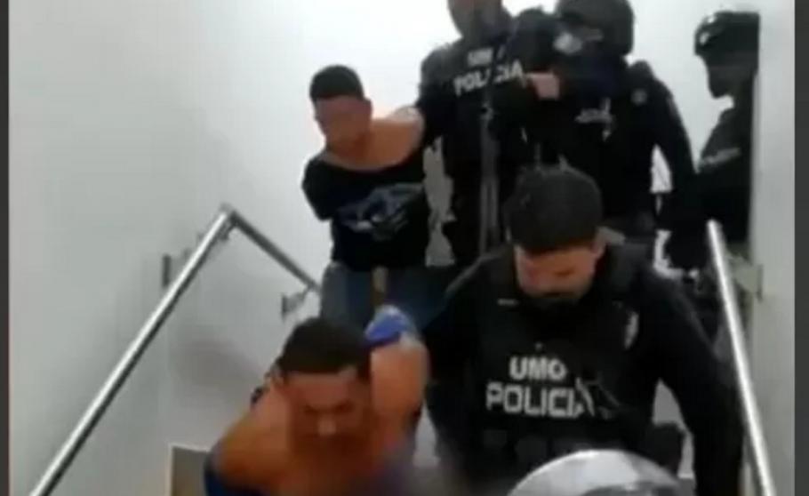 Şapte asasini au luat cu asalt un spital pentru a ucide un tânăr rival Poliţia din Ecuador a intervenit cu trupele speciale