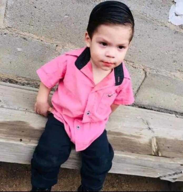 Medicii din Mexic s-au luptat două săptămâni să îl salveze