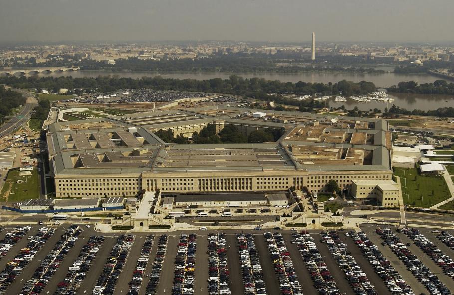 Legăturile oficiale dintre oficialii de la Pentagon și omologii lor ruși sunt la un minim istoric. Legăturile oficiale dintre oficialii de la Pentagon și omologii lor ruși sunt la un minim istoric.