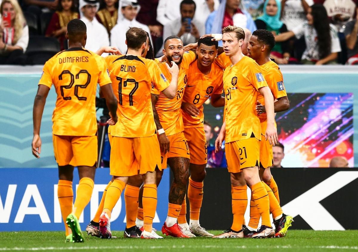 paste Contribution Devise Olanda - Qatar 2-0, la Cupa Mondială din Qatar. Ţările de Jos au câştigat  Grupa A şi s-au calificat în optimile de finală | Observatornews.ro