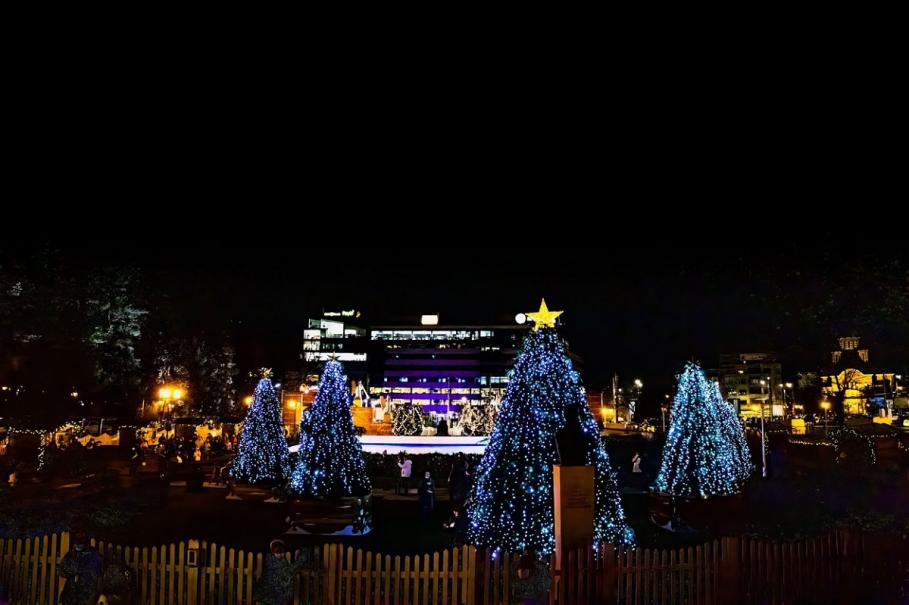 Luminile de Crăciun se aprind pe 1 Decembrie 2022, în București Bucureștenii așteaptă să se bucure, din nou, de luminile de Crăciun