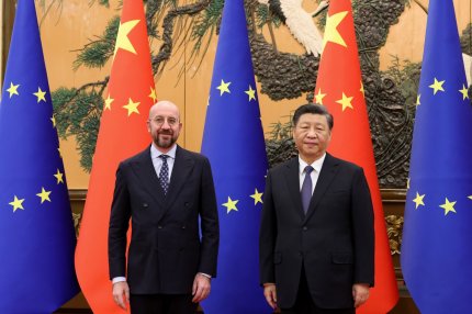 Prima vizită a unui oficial UE în China după pandemie. Charles Michel i-a cerut lui Xi Jinping să-şi folosească influenţa asupra Rusiei pentru a pune capăt războiului