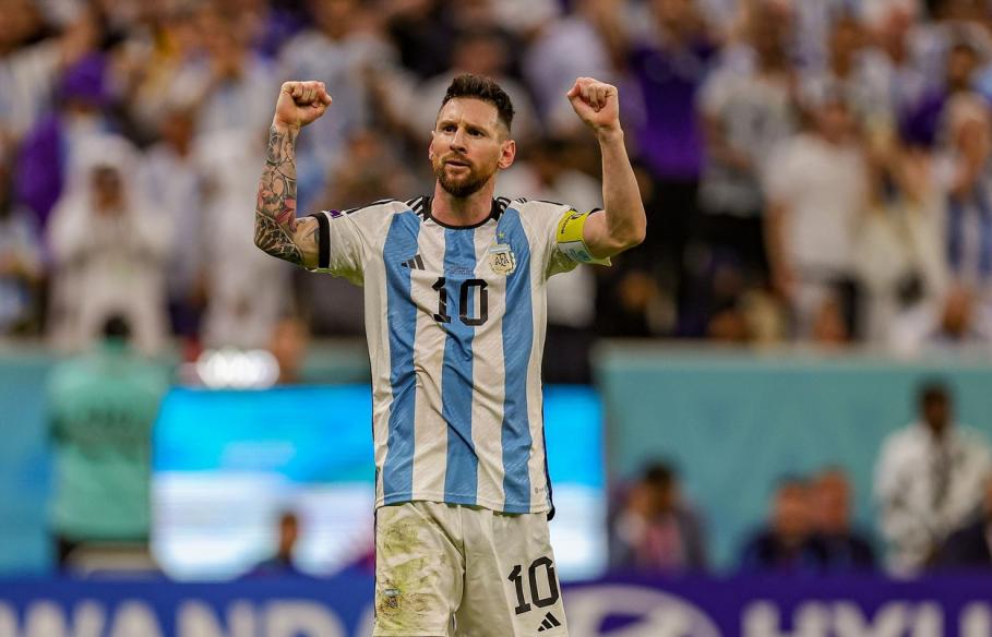 Argentina s-a calificat în semifinalele Cupei Mondiale 2022, după 4-3 cu Olanda la loviturile de departajare Argentina s-a calificat în semifinalele Cupei Mondiale 2022, după 4-3 cu Olanda la loviturile de departajare