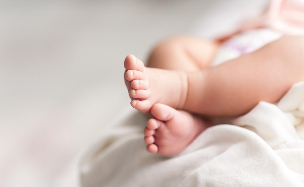 Părinţii acuză medicii de neglijenţă