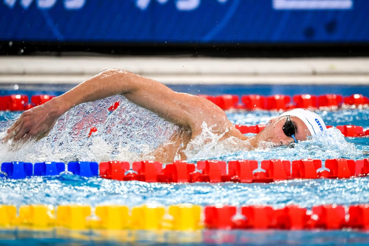 David Popovici, la Campionatele Mondiale de Nataţie în bazin scurt