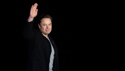 Elon Musk și-a anunțat demisia de la conducerea Twitter