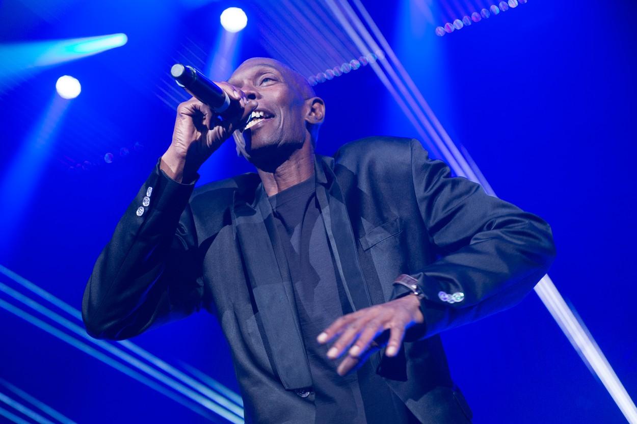 A murit solistul trupei Faithless. Maxi Jazz avea 65 de ani