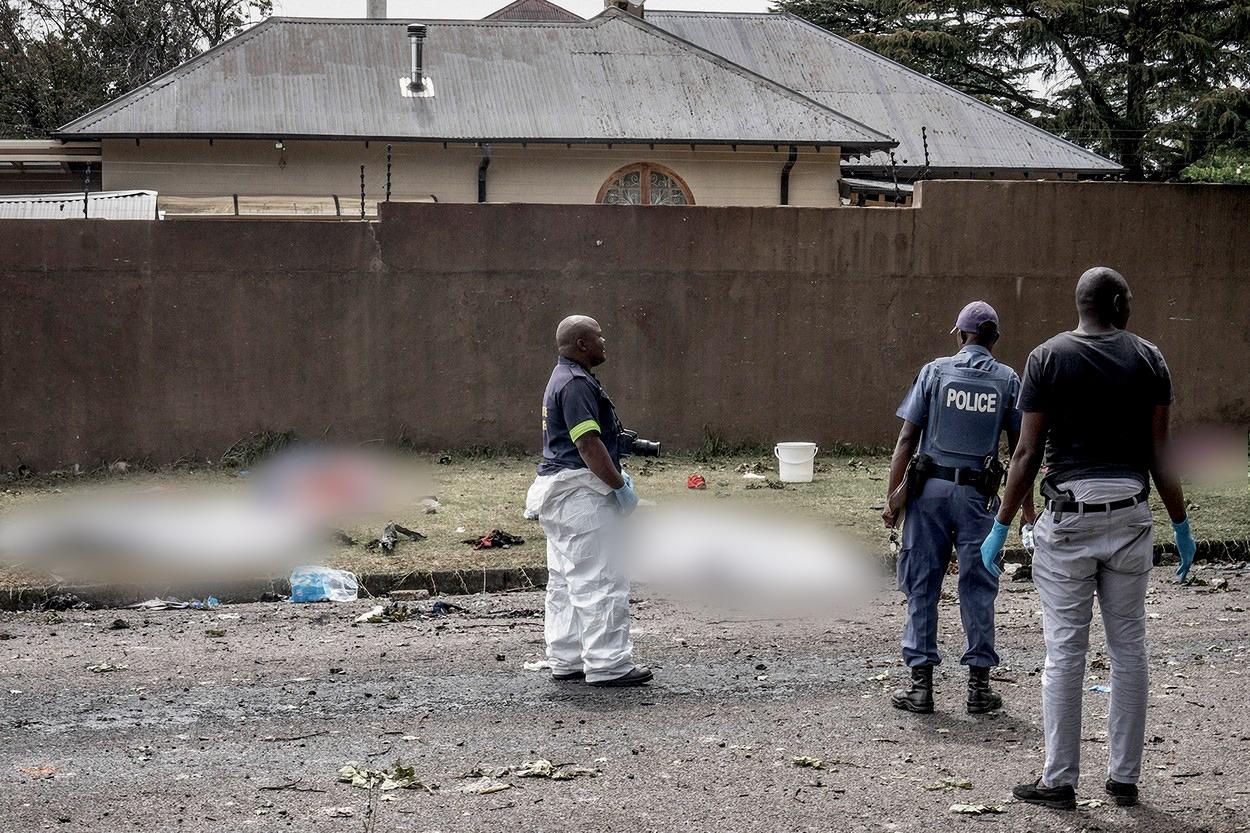 Cel puțin 10 morți și aproape 40 de persoane rănite, după ce o cisternă cu cu combustibil a explodat în aproprierea unui spital, în Africa