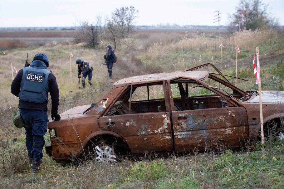 Peste 7.000 de capcane explozive au fost îndepărtate din Herson. Pericolul încă nu a trecut, avertizează autorităţile ucrainene Peste 7.000 de capcane explozive au fost îndepărtate din Herson. Pericolul încă nu a trecut, avertizează autorităţile ucrainene
