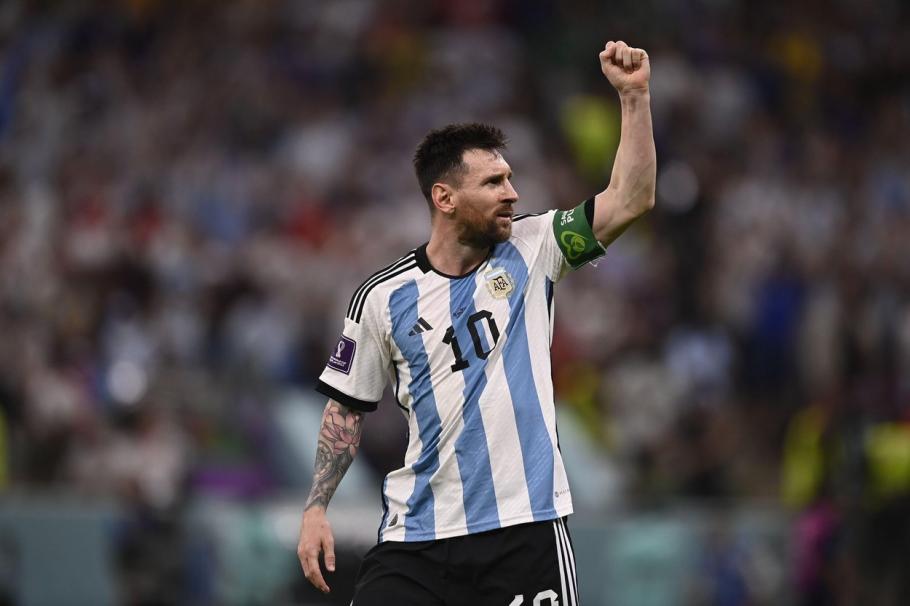 Leo Messi, după meciul cu numărul 1.000 din carieră: "Nici nu ştiam. Am trăit emoţii incredibile" Leo Messi, după meciul cu numărul 1.000 din carieră: "Nici nu ştiam. Am trăit emoţii incredibile"