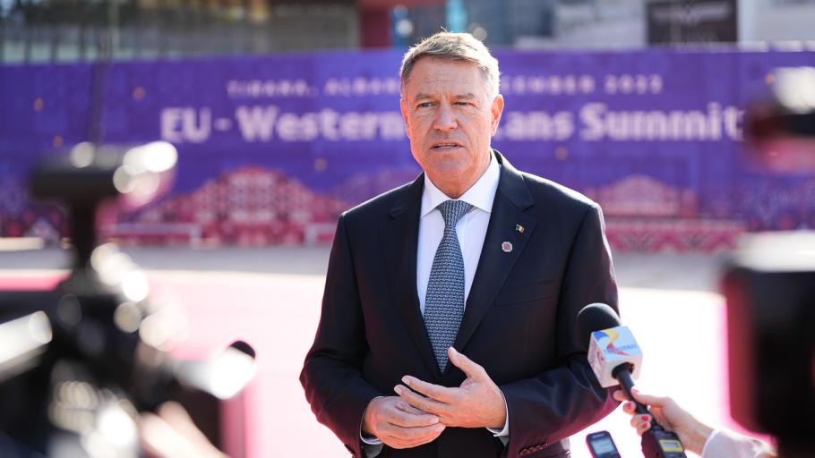 Klaus Iohannis recunoaște că vor exista urmări în urma embargoului asupra petrolului rusesc: Se va găsi o soluție Klaus Iohannis recunoaște că vor exista urmări în urma embargoului asupra petrolului rusesc: Se va găsi o soluție
