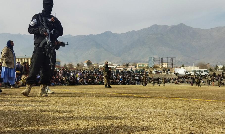 27 de persoane, biciuite în public în Afganistan, a doua zi după prima execuţie publică de la revenirea talibanilor la putere 27 de persoane, biciuite în public în Afganistan, a doua zi după prima execuţie publică de la revenirea talibanilor la putere