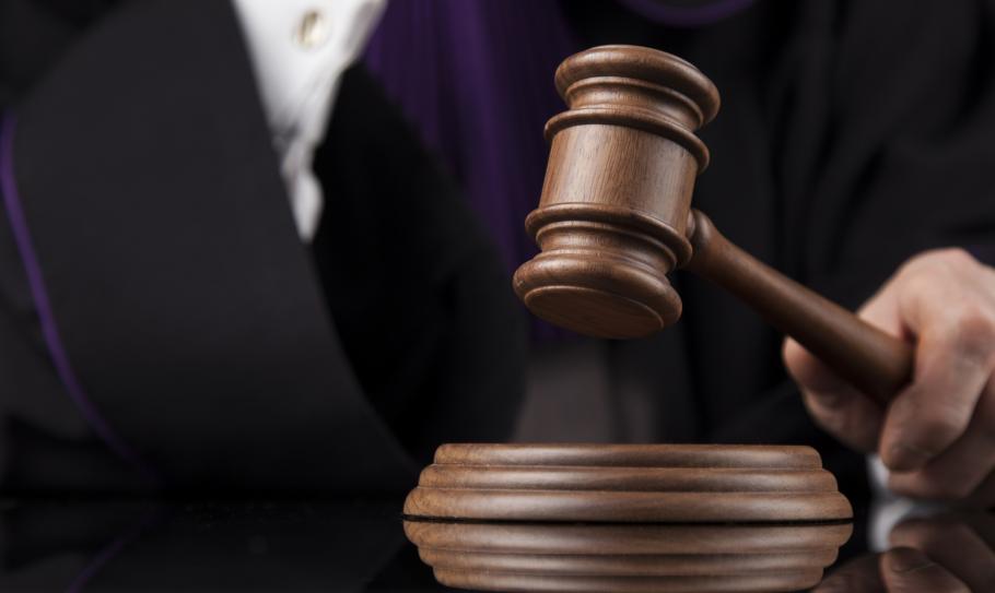 Jurnalist din Constanţa, condamnat la un an şi 4 luni de închisoare cu suspendare după ce a ameninţat doi procurori DNA Jurnalist din Constanţa, condamnat la un an şi 4 luni de închisoare cu suspendare după ce a ameninţat doi procurori DNA