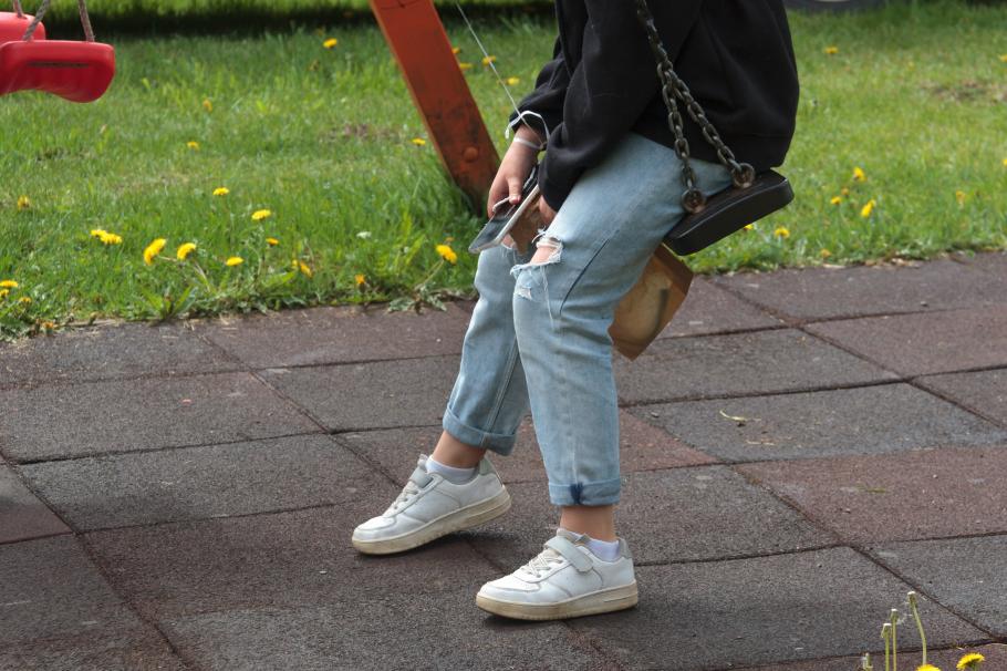 tânără adolescentă
