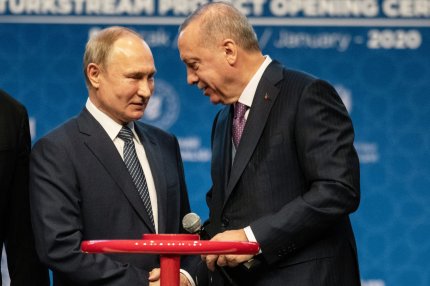 Recep Tayyip Erdogan şi Vladimir Putin la ceremonia de lansare a proiectului Gazoductului Turkstream, pe 8 ianuarie 2020