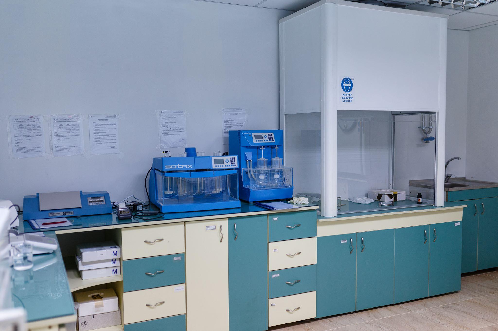 Povestea incredibilă a medicului român care își lasă toată averea angajaților