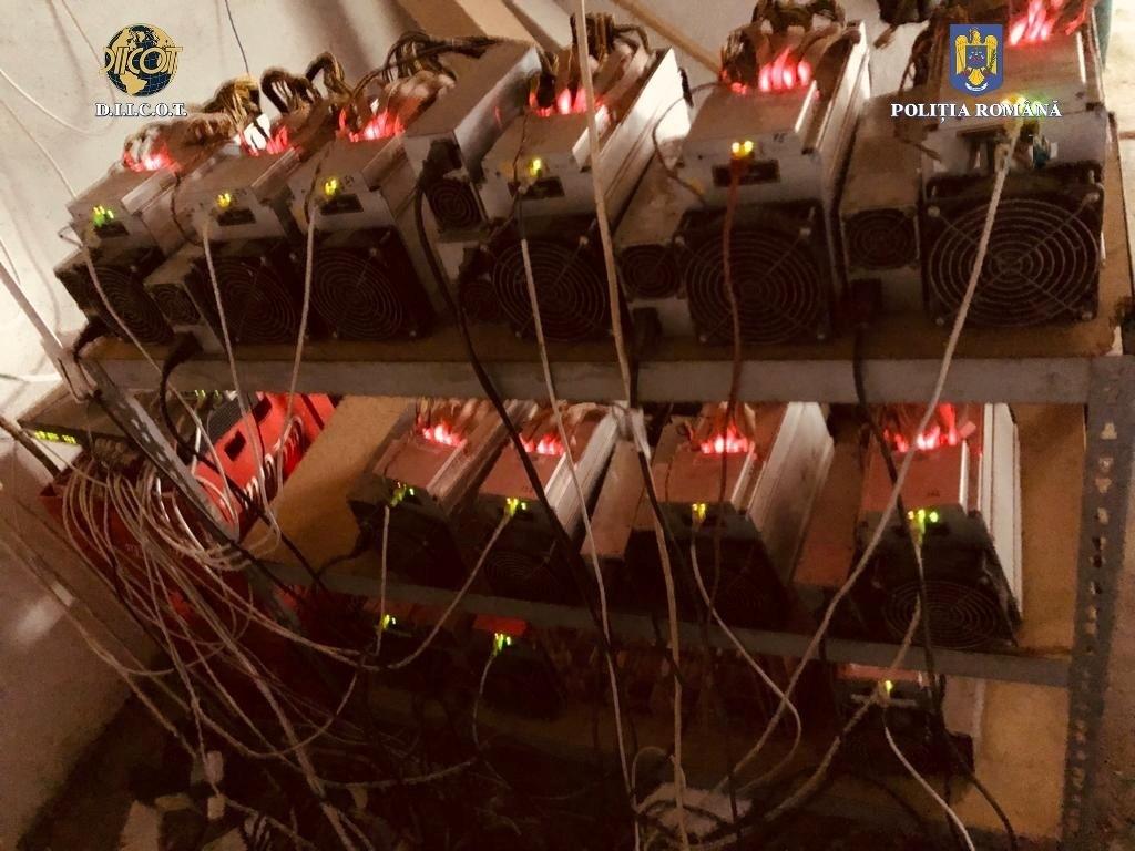 bunuri confiscate la Strehaia