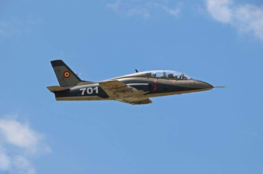 IAR 99 Șoim avion IAR 99 Șoim