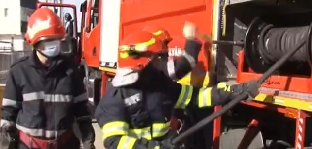 Incendiu în locuința unei educatoare. Femeia făcea ore suplimentare cu 10 copii: "Se poate întâmpla oricui"