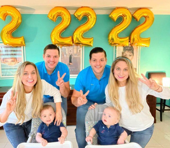 Două cupluri de gemeni identici au născut doi băieţi care par mai degrabă fraţi decât verişori