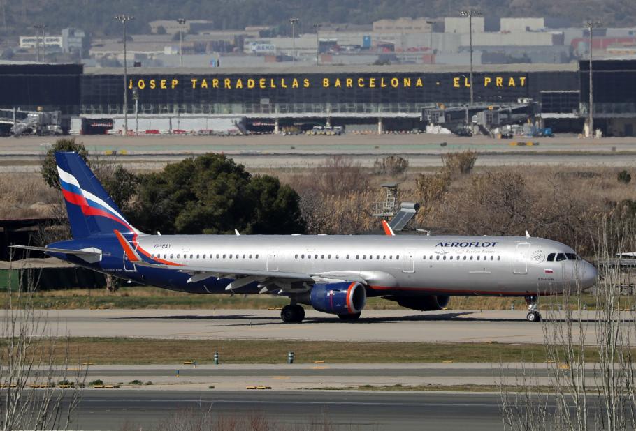 UE a închis spațiul aerian pentru Rusia. Avioanele rusești nu mai pot zbura aproape deloc prin Occident UE a închis spațiul aerian pentru Rusia. Avioanele rusești nu mai pot zbura aproape deloc prin Occident