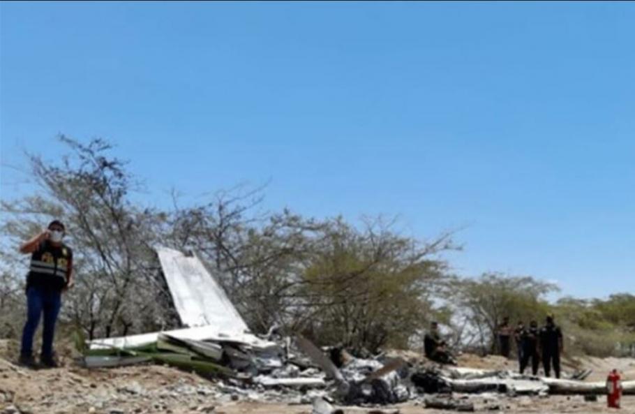 Tragedie în Peru. Un avion care transporta turişti pentru un tur la liniile Nazca s-a prăbuşit Tragedie în Peru. Un avion care transporta turişti pentru un tur la liniile Nazca s-a prăbuşit