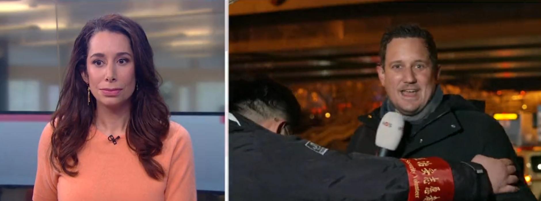 Momentul în care un jurnalist olandez, care transmitea live din Beijing, este luat pe sus pe de un bodyguard chinez: "Asta a devenit o realitate în China" | VIDEO