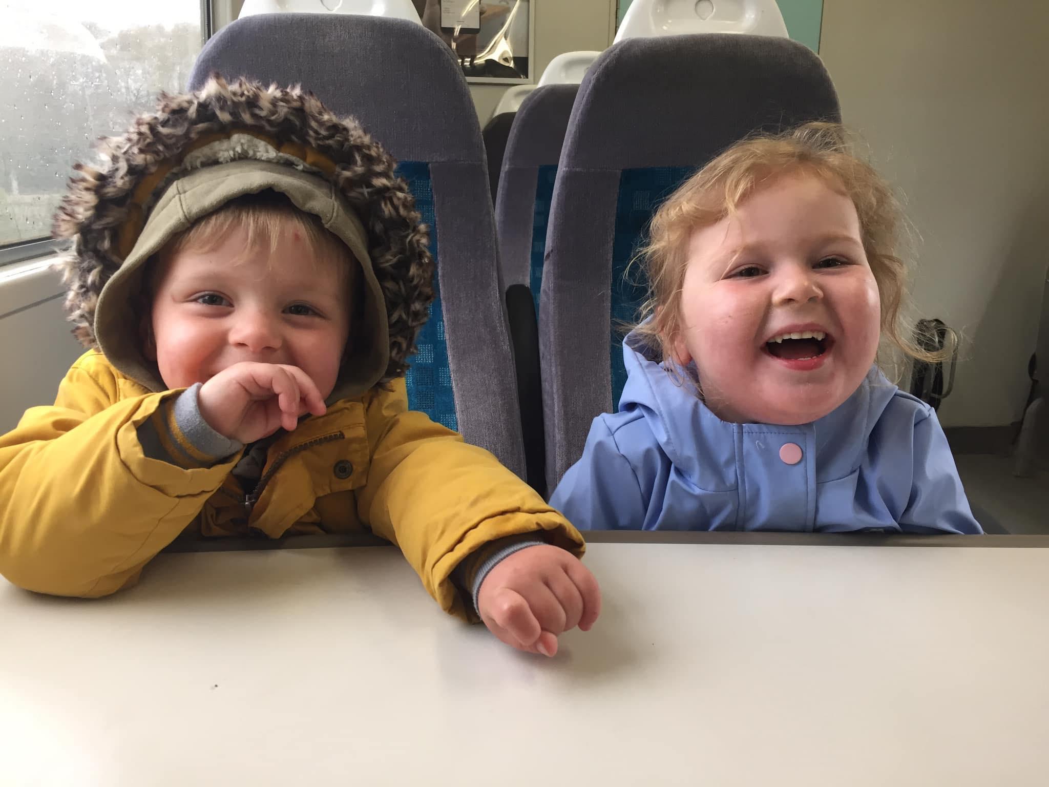 Gracie-Ann şi fratele ei, Jayden