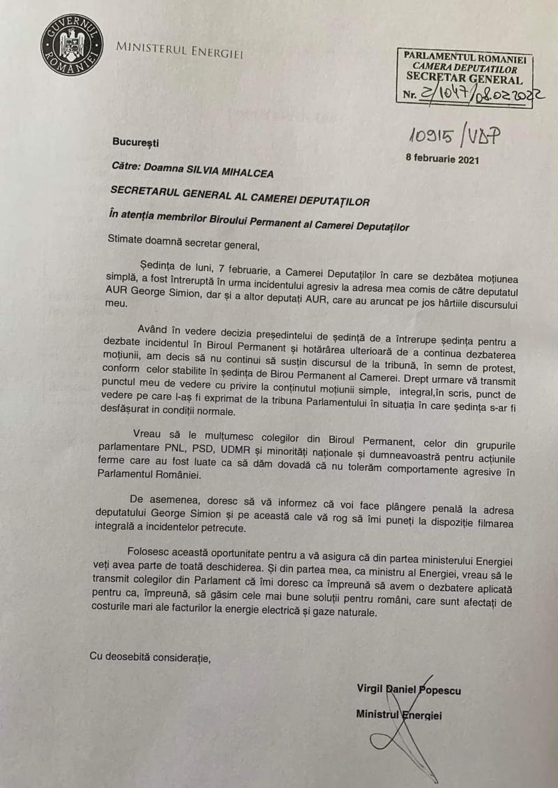 Virgil Popescu a depus o cerere la Parlament pentru obţinerea înregistrării momentului în care a fost agresat de George Simion Virgil Popescu a depus o cerere la Parlament pentru obţinerea înregistrării momentului în care a fost agresat de George Simion