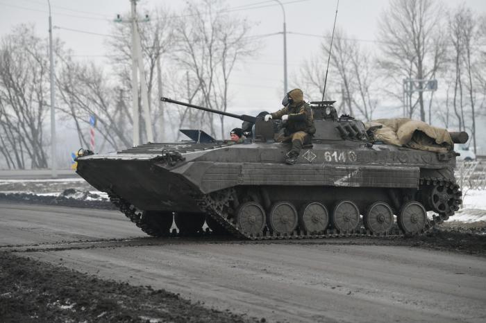 Un convoi rusesc de tancuri, lung de peste 60 de kilometri, se îndreaptă spre Kiev