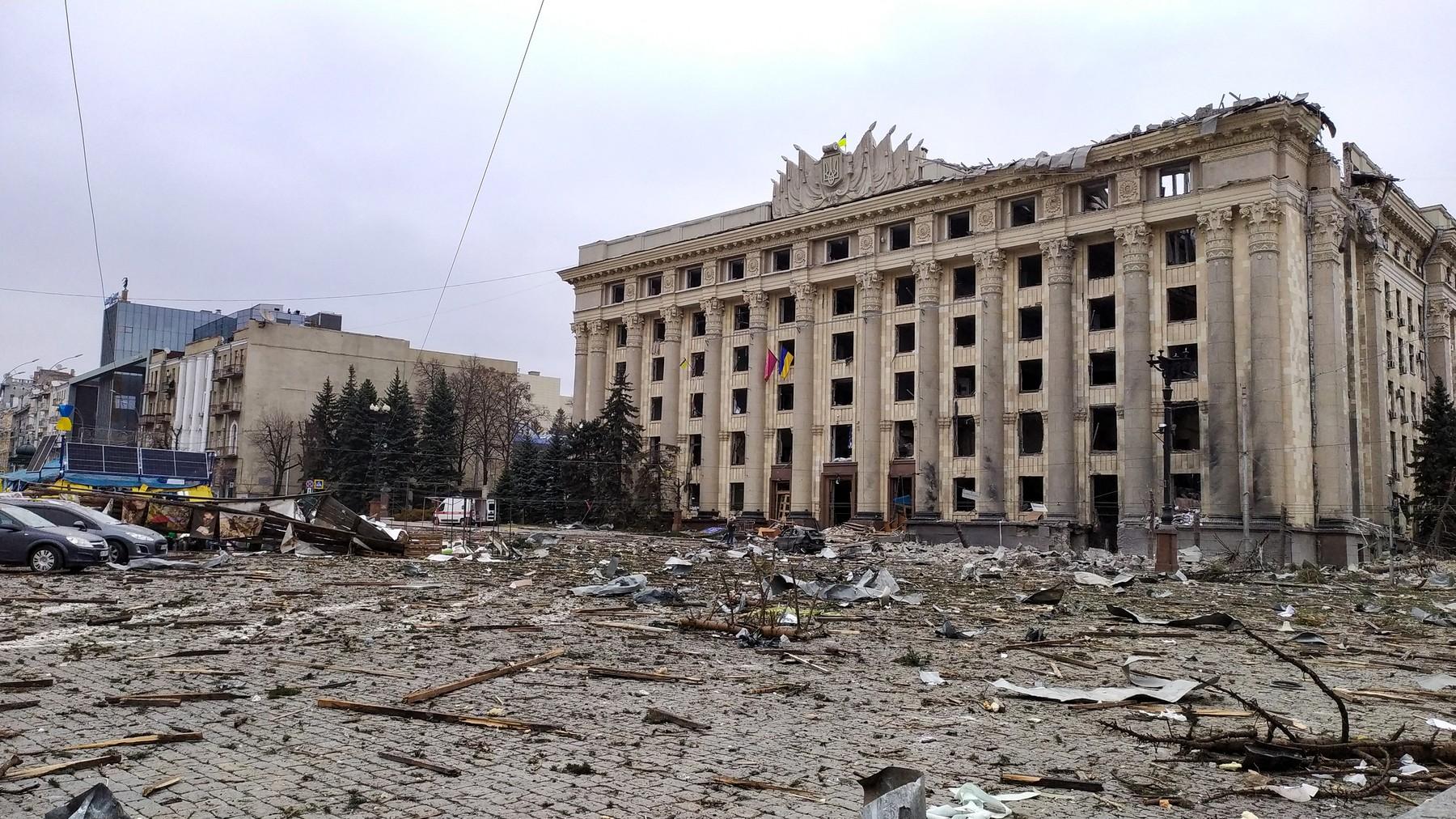 Rușii au dezlănțuit iadul în Harkov. Piața centrală distrusă ca după Al Doilea Război Mondial. Ce a lăsat armata rusă în urma ei