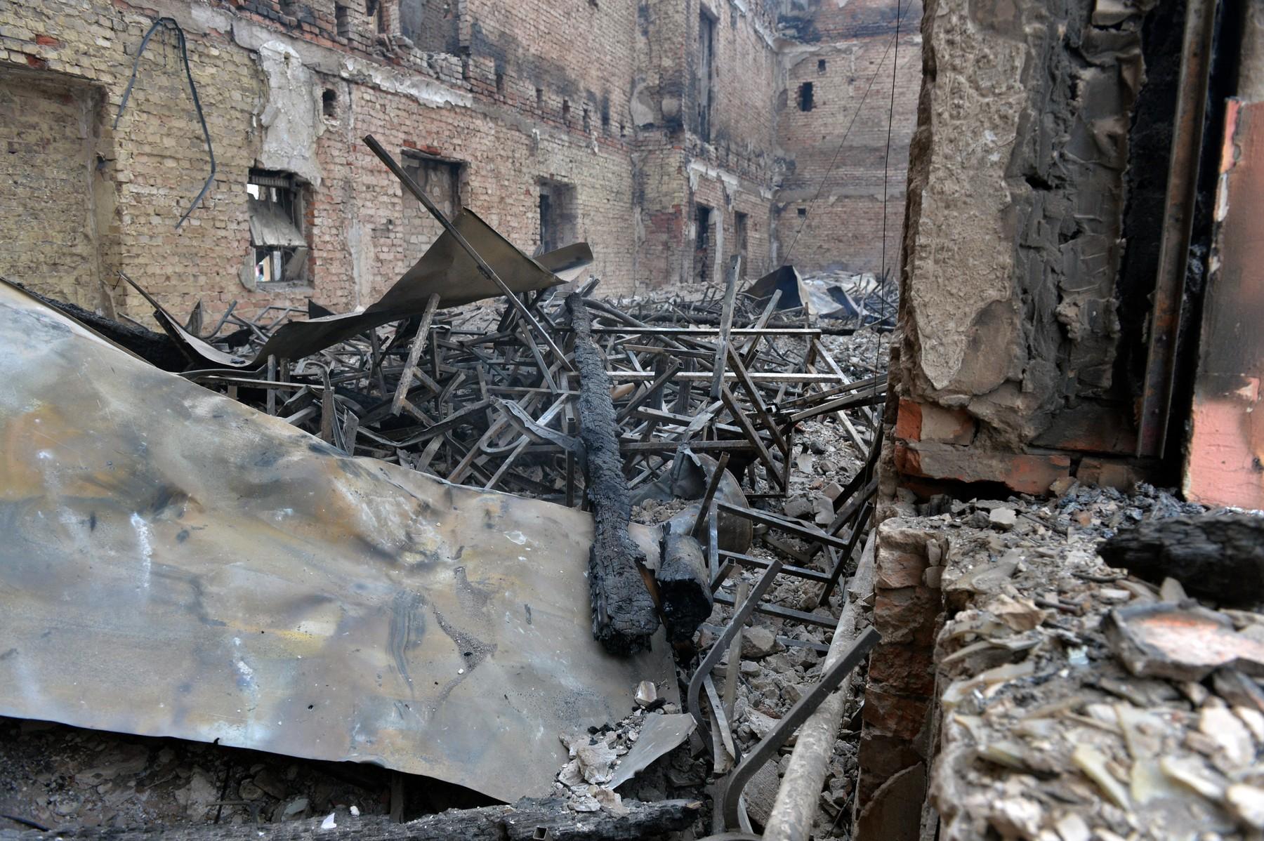 Rușii au dezlănțuit iadul în Harkov. Piața centrală distrusă ca după Al Doilea Război Mondial. Ce a lăsat armata rusă în urma ei