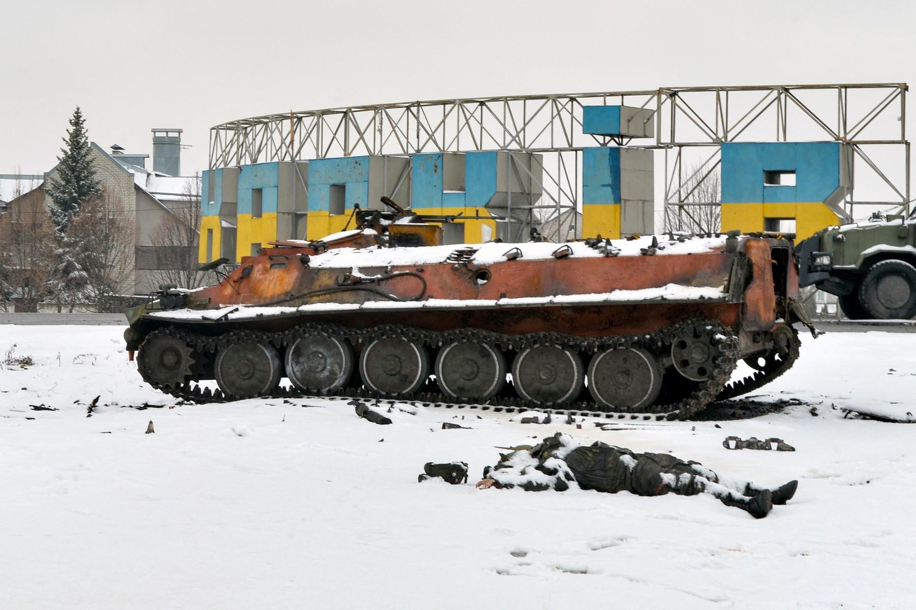 Hartă: Cât de mult a avansat armata rusă în Ucraina după 5 zile de război. ”Rușii se reorganizează pentru a lovi mai puternic”