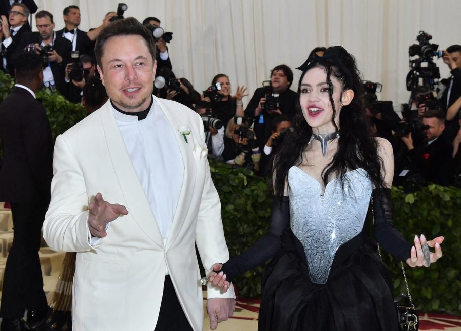 Elon Musk şi Grimes Elon Musk şi Grimes