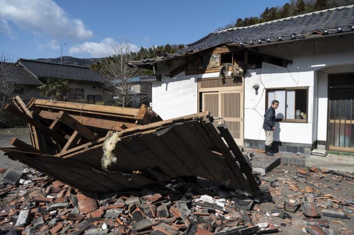 Pagubele provocate de cutremurul din Japonia