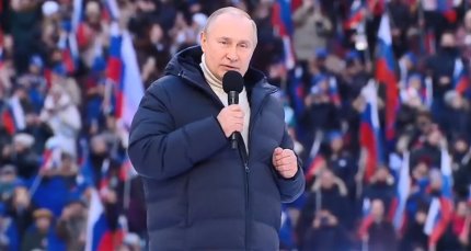 Vladimir Putin pe stadionul Lujniki