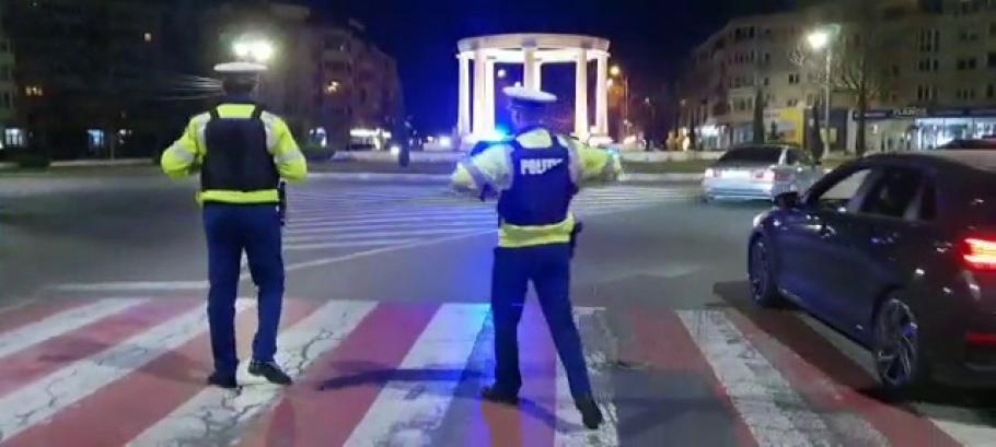 Un atacator a furat o mitralieră și muniție de la o unitate militară din Mamaia. A dezarmat un militar de pază și a fugit Un atacator a furat o mitralieră și muniție de la o unitate militară din Mamaia. A dezarmat un militar de pază și a fugit