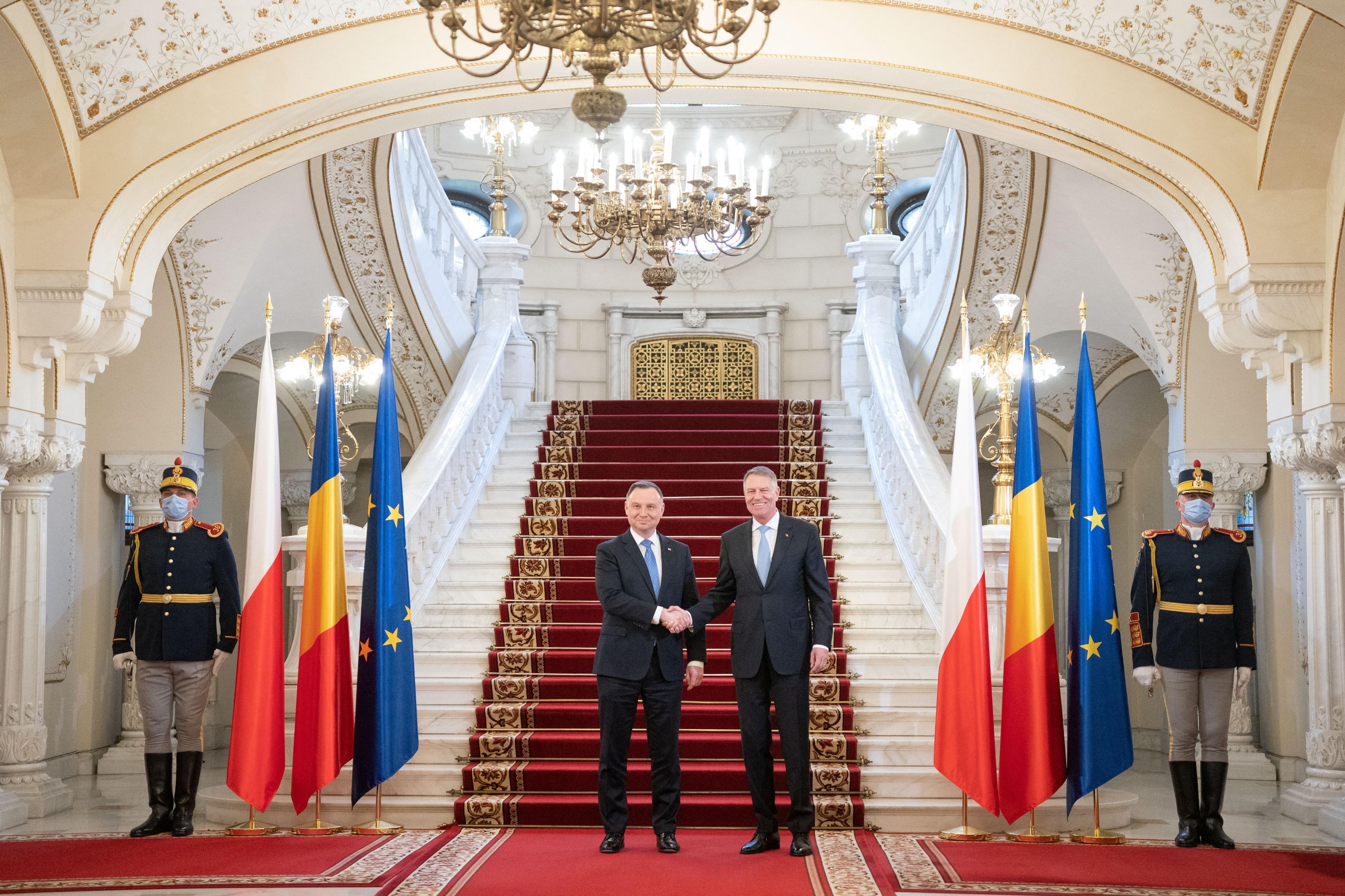 Preşedintele Poloniei, primit la Palatul Cotroceni. Klaus Iohannis şi Andrzej Duda susţin o conferinţă de presă, LIVE, ORA 17.00